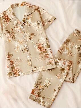 Floral Satin Short-Sleeve Pajama Set - Beige